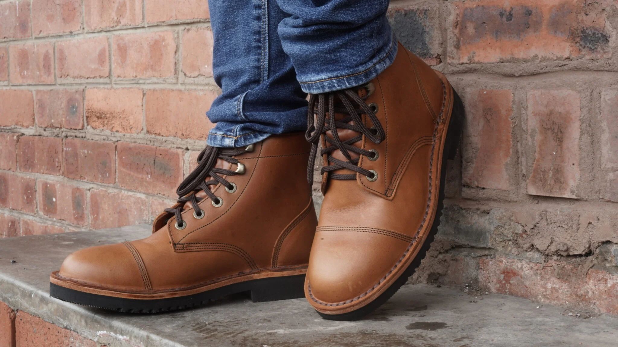 Jim Green Men's 719 - Frog Grip Sole - Rust Veg Tan