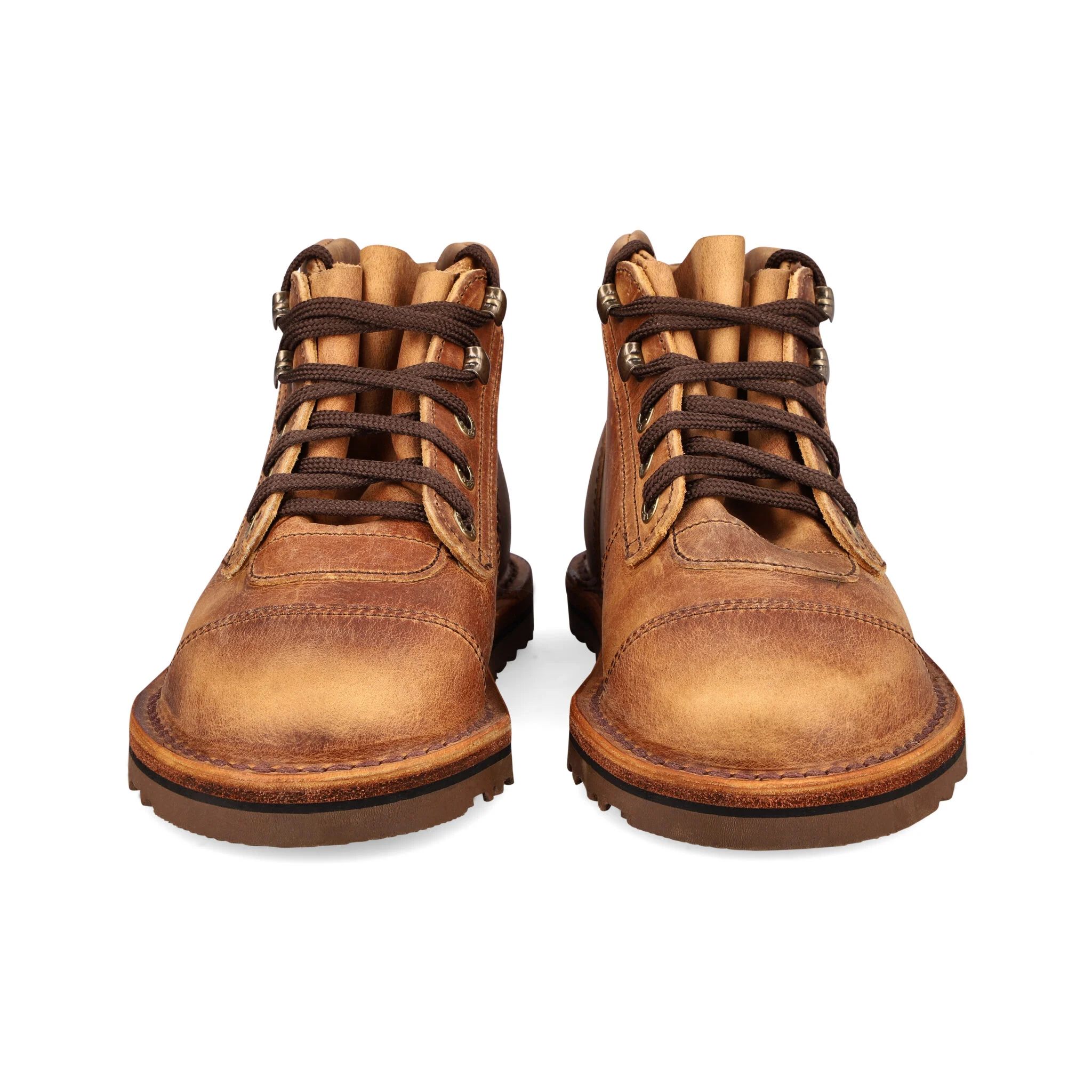 Jim Green Men's Barefoot African Ranger - Bronco Biscuit